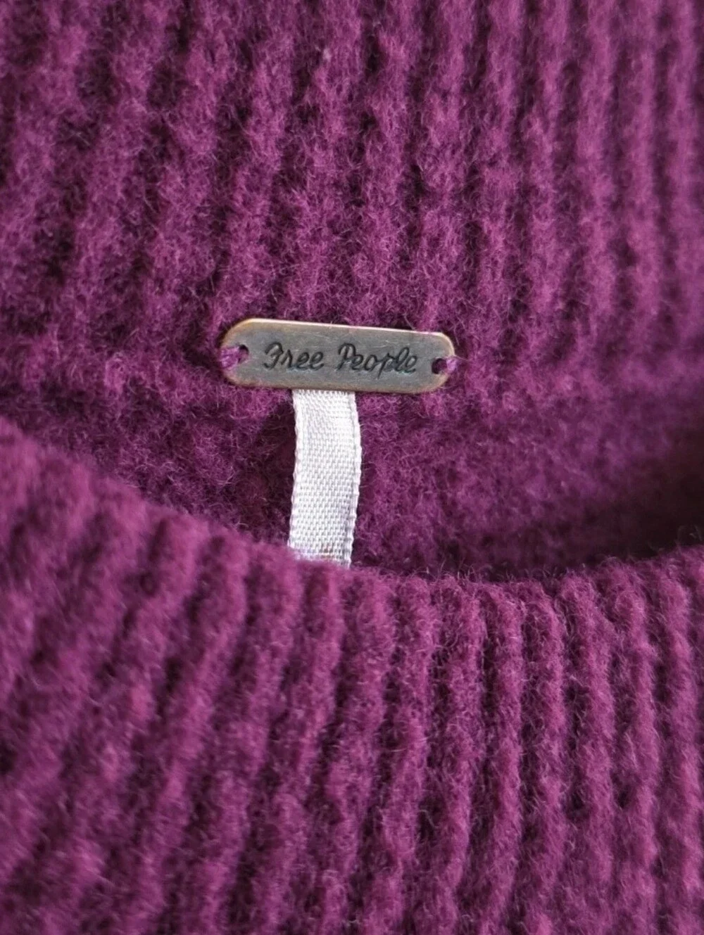 Free People Peaches Plum Caspia Oversized Tunic Sweater. Size XS/Runs Very Large